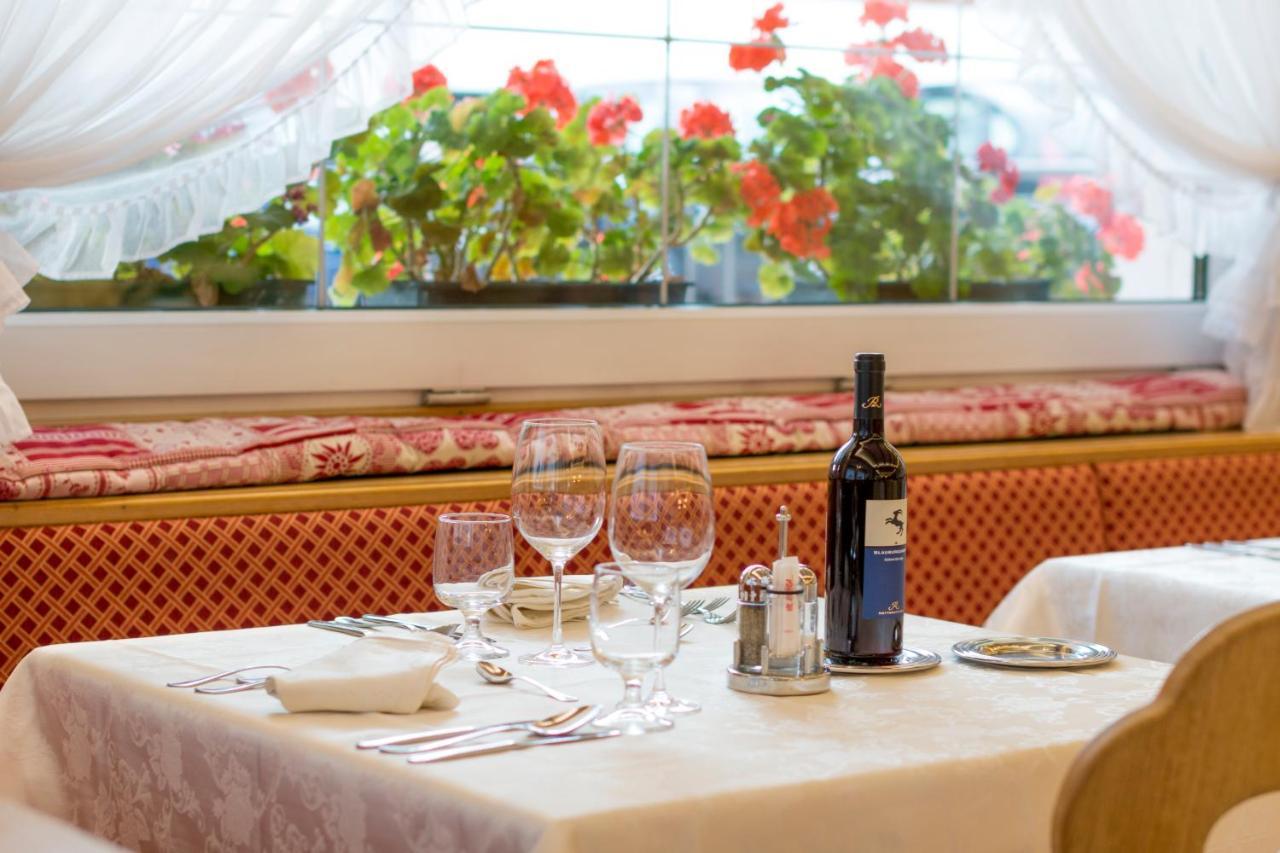 Hotel Ramon Кампитело ди Фаса Екстериор снимка