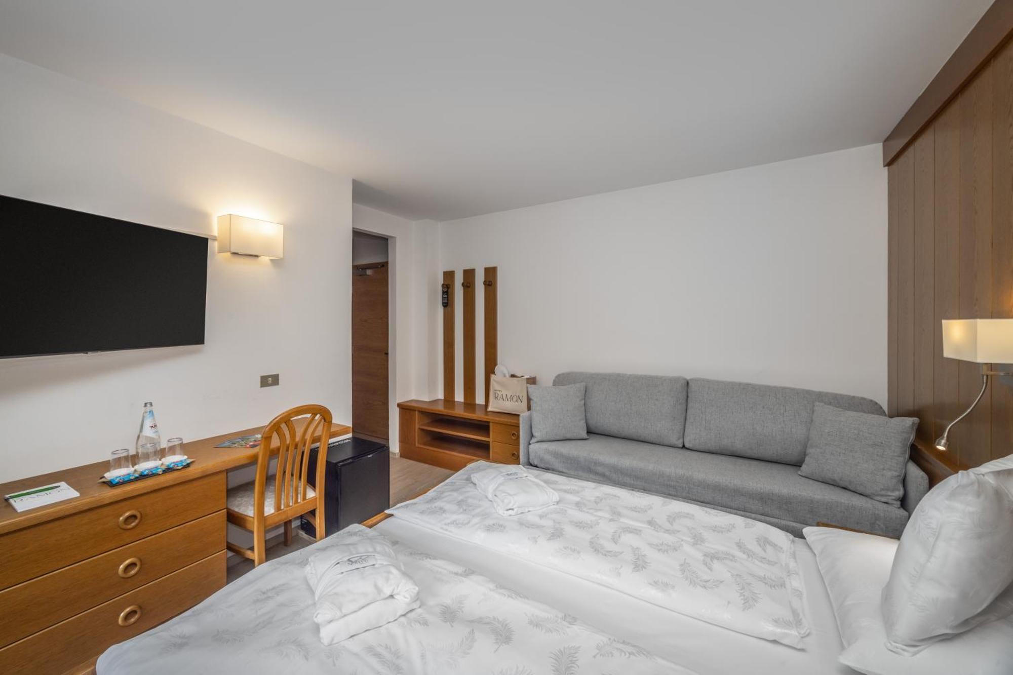 Hotel Ramon Кампитело ди Фаса Екстериор снимка