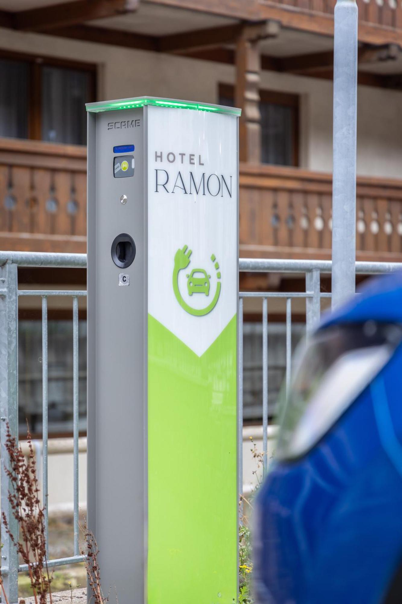Hotel Ramon Кампитело ди Фаса Екстериор снимка